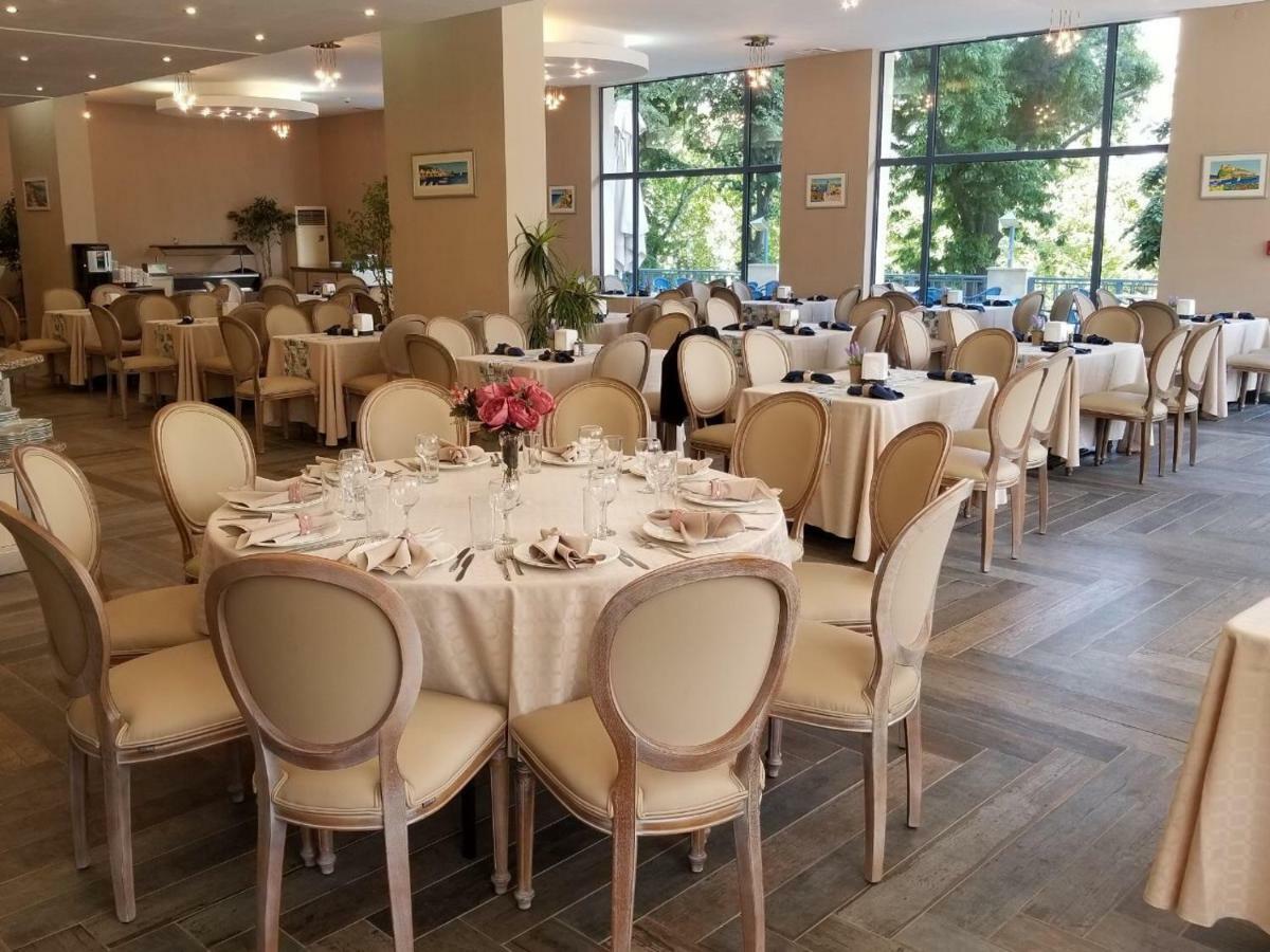Sofia Hotel ゴールデンサンド エクステリア 写真